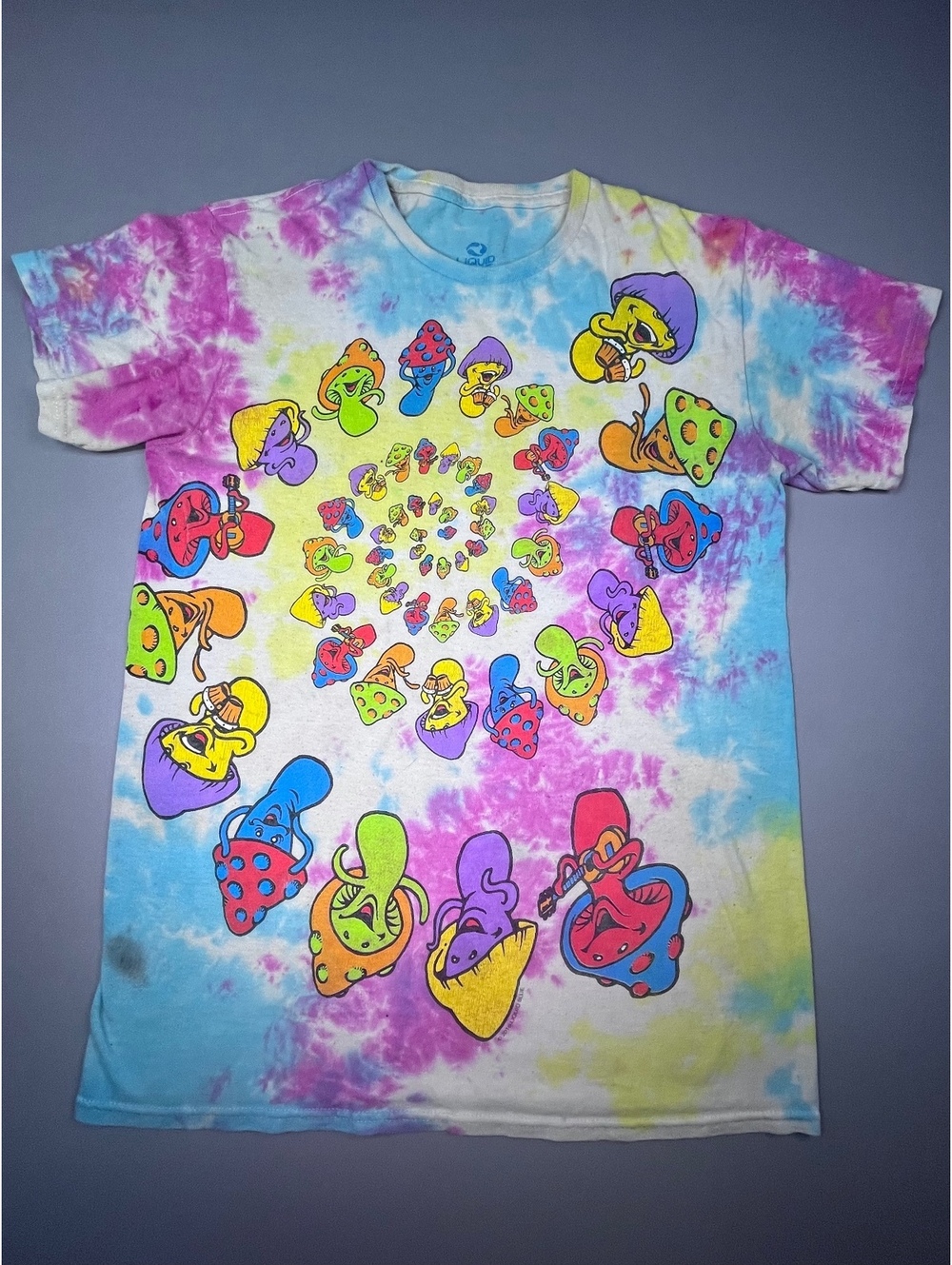 Liquid Blue Tie Dye Graphic T-Shirt Dancing Mushrooms Small